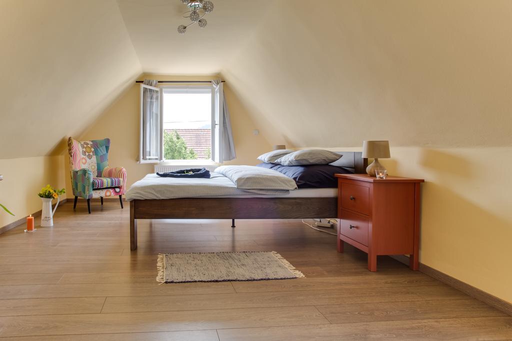 Český Krumlov Amazing 5 Bedroom House Krumlov 82 - 4 Min Walk To Main Square מראה חיצוני תמונה